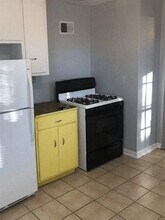 7524 Baltimore Ave in Kansas City, MO - Building Photo - Building Photo