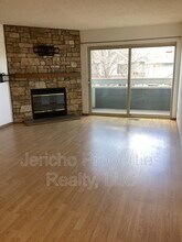 8733 W Cornell Ave in Lakewood, CO - Building Photo - Building Photo
