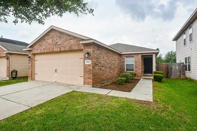17119 Hawks Landing Dr in Hockley, TX - Building Photo - Building Photo