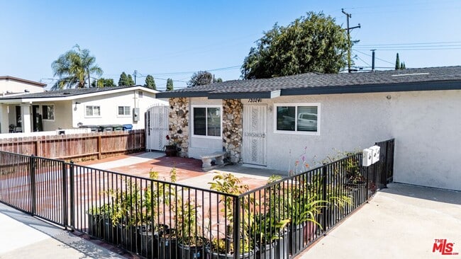property at 12024 208th St