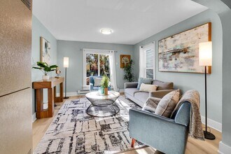 2850 NW 65th St in Seattle, WA - Building Photo - Building Photo