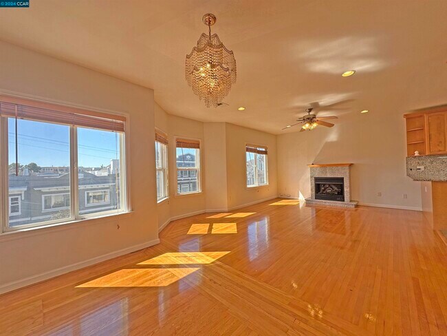 576 19th Ave-Unit -576 in San Francisco, CA - Building Photo - Building Photo