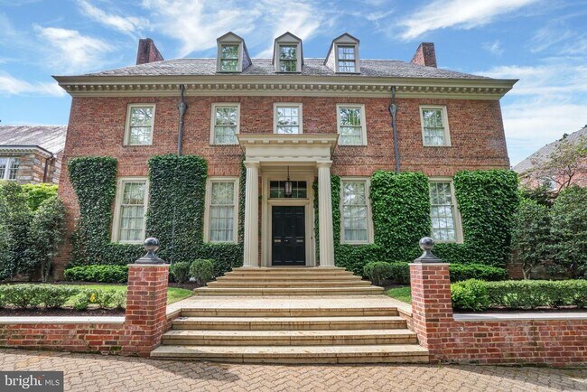 2310 Kalorama Rd NW in Washington, DC - Building Photo - Building Photo