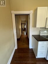 376 Woolwich St in Guelph, ON - Building Photo - Building Photo