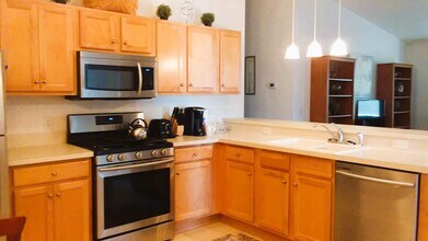 1645 Hickory Grove Ln in the Villages, FL - Building Photo - Building Photo