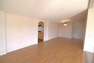 35850 Via Famero Dr in Acton, CA - Building Photo - Building Photo