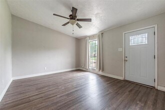 3310 Ashwyne Ct in La Porte, TX - Building Photo - Building Photo
