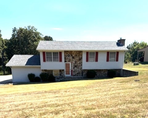 property at 8160 Dogwood Ct