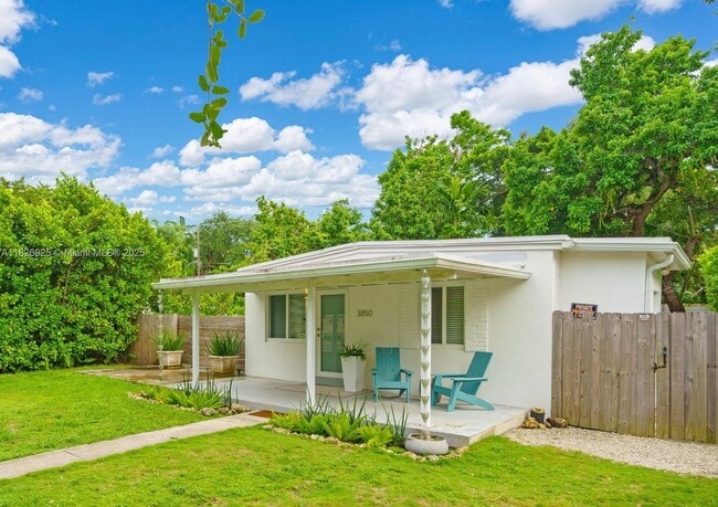 3850 Charles Terrace in Miami, FL - Building Photo - Building Photo
