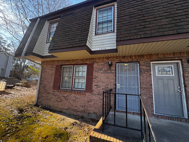 property at 1216 Cedar Creek Ct NW