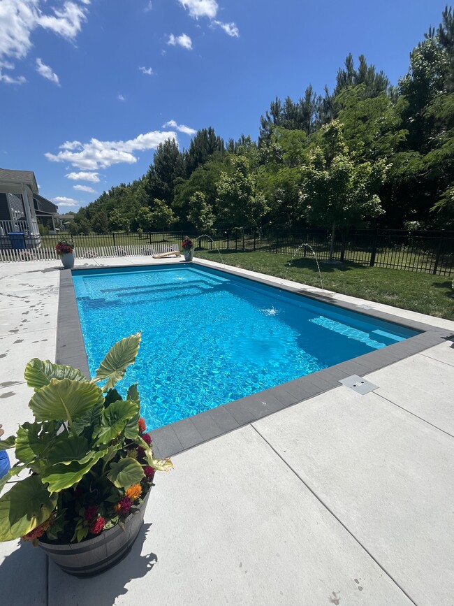 773 Big Bear Ln in Chesapeake, VA - Building Photo - Building Photo