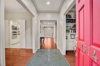 7514 Olympia Dr in Houston, TX - Building Photo - Building Photo