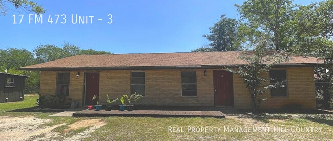 17 Ranch to Market Rd 473 in Comfort, TX - Building Photo - Building Photo