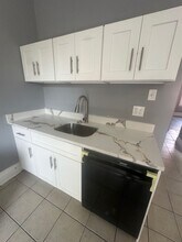 3017 Ashlyn St in Pittsburgh, PA - Building Photo - Building Photo