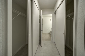 Ashford Stancliff Park in Houston, TX - Building Photo - Building Photo