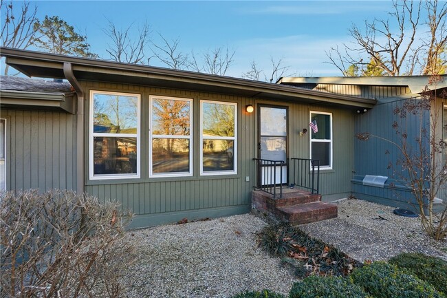 10 Dogwood Dr in Bella Vista, AR - Building Photo - Building Photo