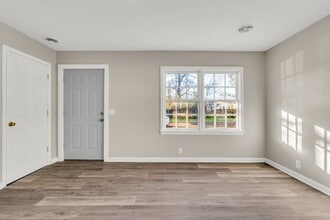 403 E Jordan Ave in West Point, MS - Building Photo - Building Photo