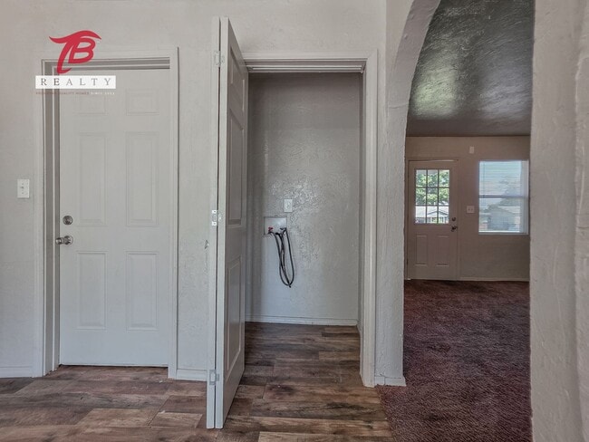 3332 SW 47th St in Oklahoma City, OK - Building Photo - Building Photo