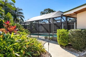 1282 SW Pelican Crescent in Palm City, FL - Building Photo - Building Photo