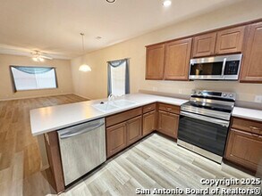 23611 Silver Creek in San Antonio, TX - Building Photo - Building Photo