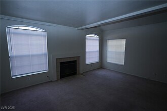 8465 Blue Island Ave in Las Vegas, NV - Building Photo - Building Photo