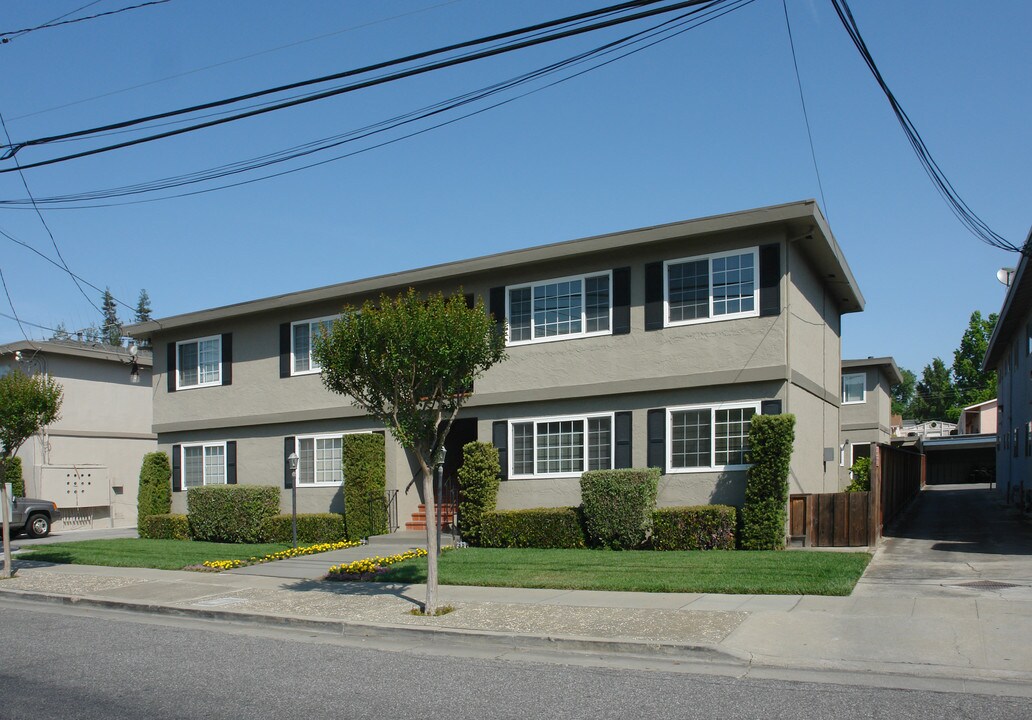 47 Lester Avenue in San Jose, CA - Building Photo