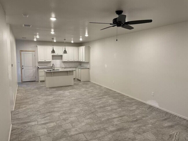 5704 Lehigh St in Lubbock, TX - Building Photo - Building Photo