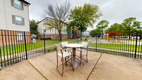 Sutter Ranch Apartments in Houston, TX - Foto de edificio - Building Photo