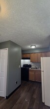 2242 Webster Canyon Ct, Unit B in Columbus, OH - Foto de edificio - Building Photo