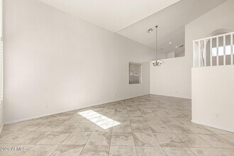 8760 W Augusta Ave in Glendale, AZ - Building Photo - Building Photo