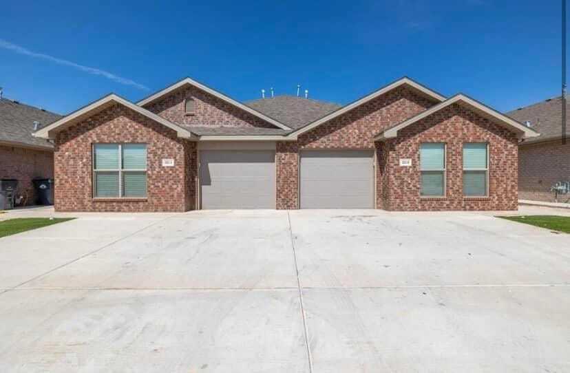 2109 N Avenue K in Lubbock, TX - Foto de edificio