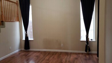 8965 Rising Mist Way in Roseville, CA - Building Photo - Building Photo