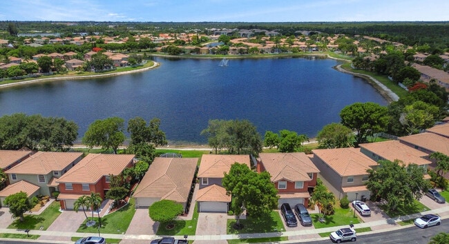 3290 Turtle Cove in West Palm Beach, FL - Building Photo - Building Photo