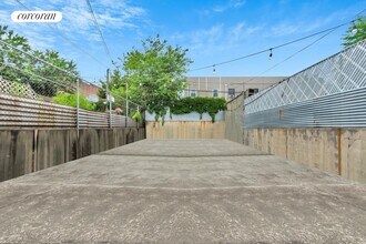 29 Cedar St in Brooklyn, NY - Building Photo - Building Photo