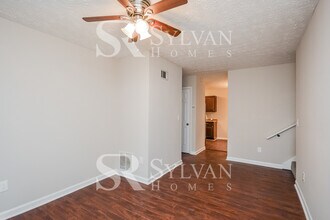 2947 Knollberry Ln in Decatur, GA - Building Photo - Building Photo