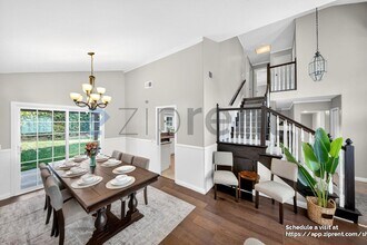 353 S Heatherstone St in Orange, CA - Building Photo - Building Photo