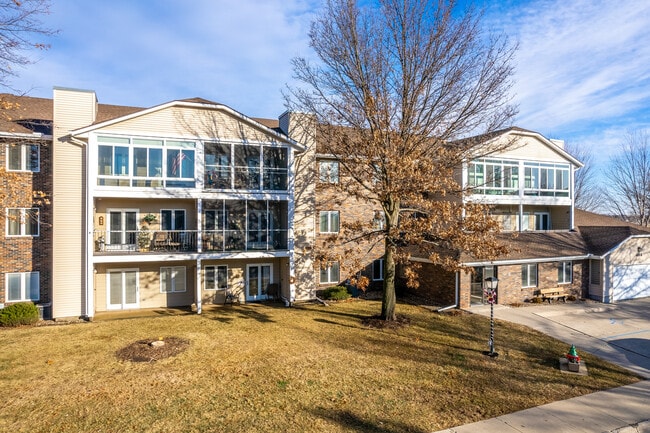 Mapplewood Village Townhomes