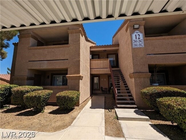 property at 1150 N Buffalo Dr
