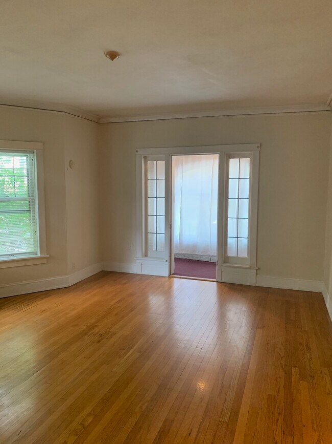 1233 Marshall / 1222-36 Cass in Milwaukee, WI - Building Photo - Building Photo