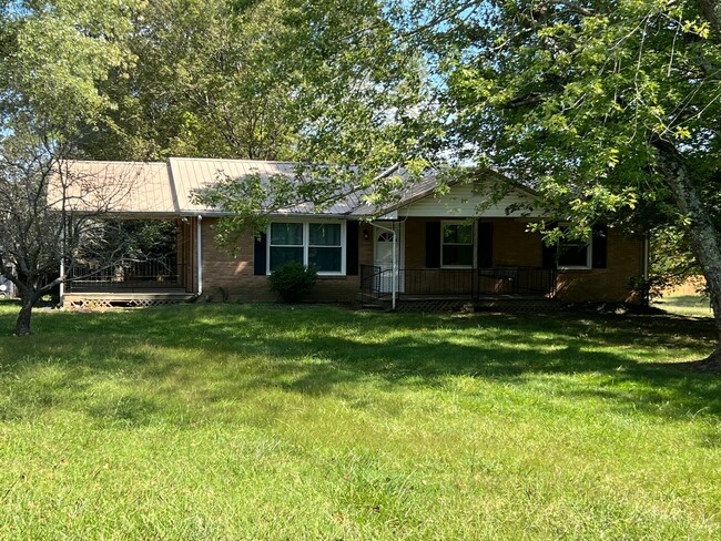 property at 2857 Lylewood Rd