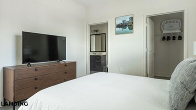 9650 52nd Ave E in Palmetto, FL - Building Photo - Building Photo