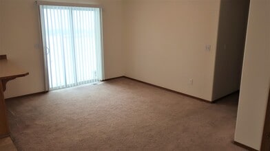 1289 Canyon Ct in East Wenatchee, WA - Building Photo - Building Photo