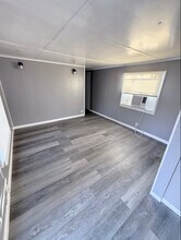 215 Weeks Rd in Cleburne, TX - Building Photo - Building Photo