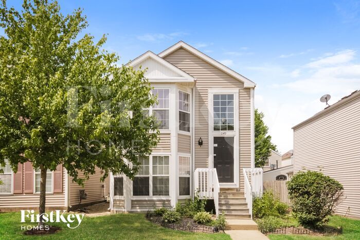 949 Symphony Dr in Aurora, IL - Building Photo