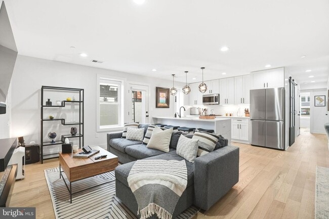 property at 616 Quebec Place NW