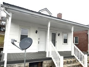 7325 Molly Pitcher Hwy in Greencastle, PA - Building Photo - Building Photo