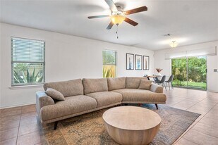 8936 Milton Lease Dr in Austin, TX - Building Photo