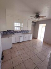 207 E Chestnut Ave in Duncan, OK - Building Photo - Building Photo