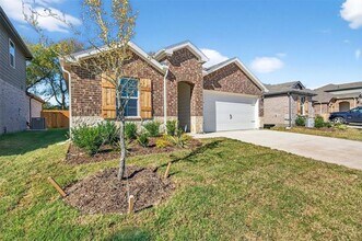 4208 Carnation Dr in Tom Bean, TX - Building Photo - Building Photo