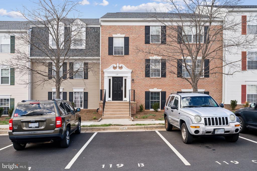119 Fort Evans Rd SE in Leesburg, VA - Building Photo